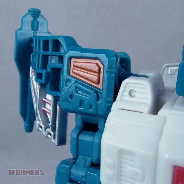 Deluxe Topspin Freezeout   TFormers Titans Return Wave 4 Gallery 033 (33 of 159)